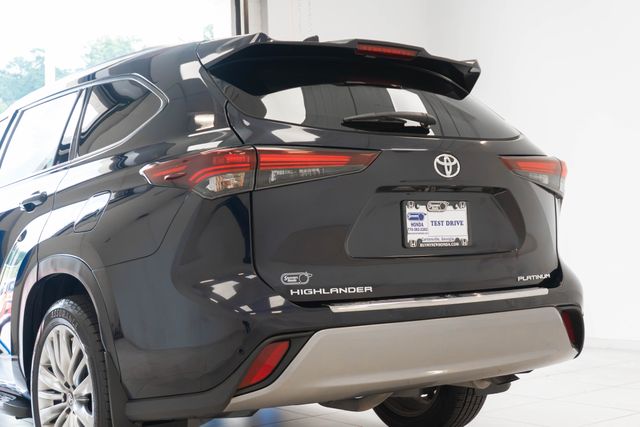 Used 2024 Toyota Highlander SUV