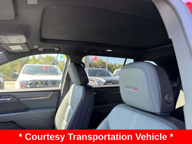2026 GMC Acadia AT4 - Photo 8