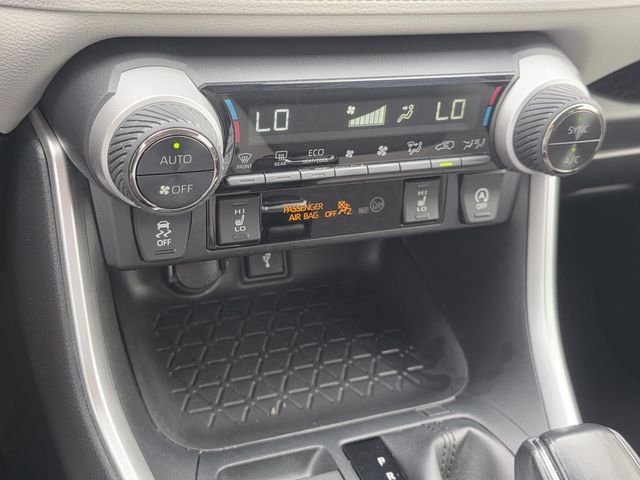 Used 2020 Toyota RAV4 SUV