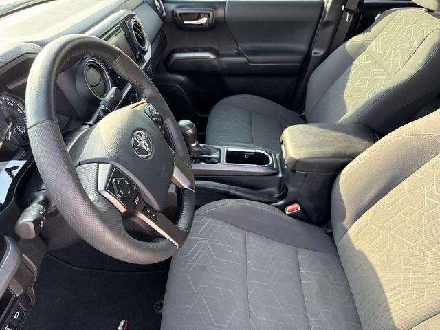 Used 2018 Toyota Tacoma Truck