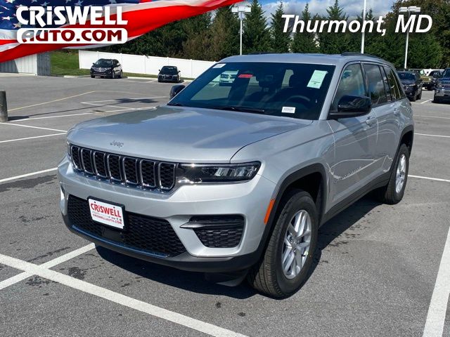 new 2025 Jeep Grand Cherokee car, priced at $28,722