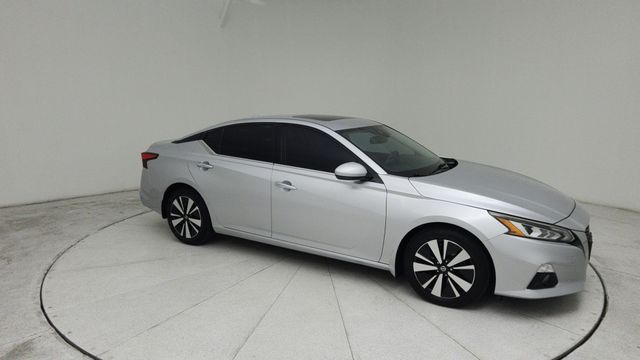 2019 Nissan Altima 2.5 SV Silver at Emmons Autoplex