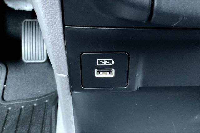 Used 2022 Honda Odyssey Van