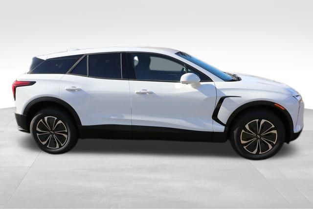 2025 Chevrolet Blazer EV LT 14