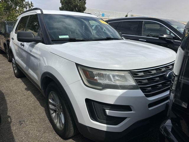 Oxford White 2017 Ford Explorer Base SUV / Crossover Front-Wheel Drive 6-Speed Automatic