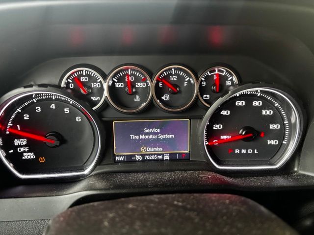 Used 2022 Black Chevrolet Custom image 10