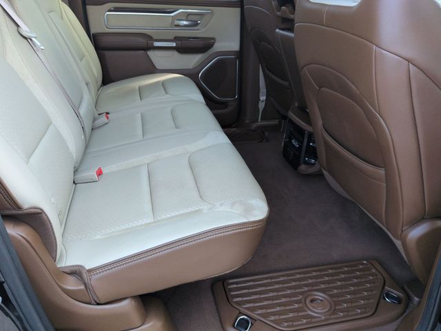 Used 2019 Black Ram Laramie image 33