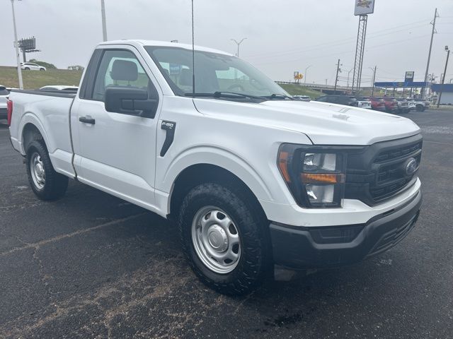 Oxford White 2023 Ford F-150 XL Regular Cab RWD Pickup Truck 4X2 Automatic