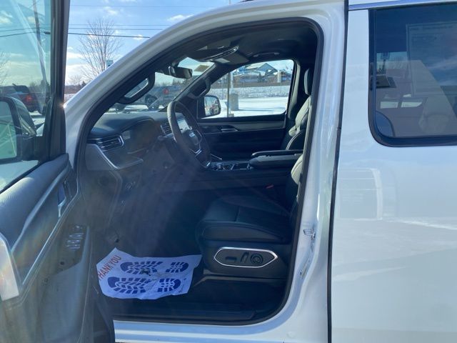 2026 Jeep Grand Wagoneer - Pw7 exterior view 11