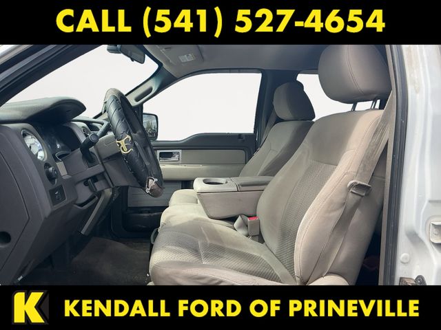 Used 2010 White Ford  image 9