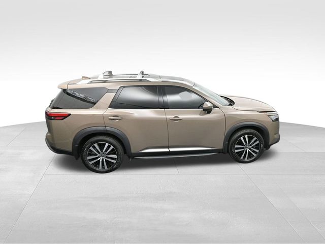 2023 Nissan Pathfinder Platinum 35