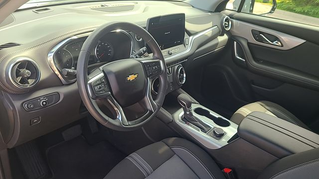 Used 2025 Chevrolet Blazer SUV