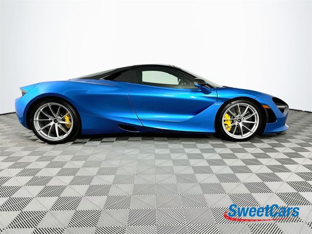 2022 McLaren 720S