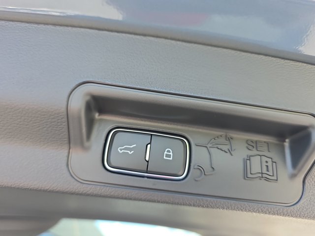 New 2026 Vapor Blue Metallic Ford Active image 15