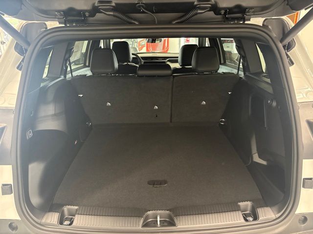 2026 Bright White Clearcoat Jeep Cherokee Limited 4X4 SUV