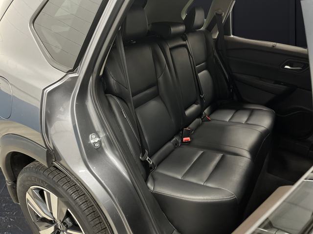 Used 2023 Gun Metallic Nissan SL image 32