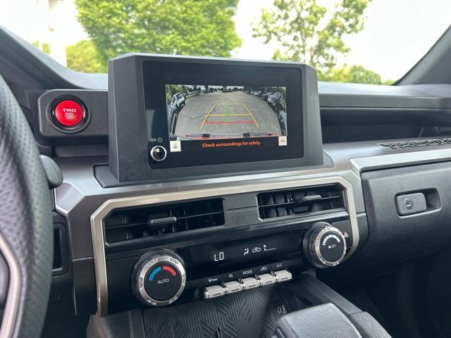 2025 Toyota Tacoma TRD Off Road - Photo 25