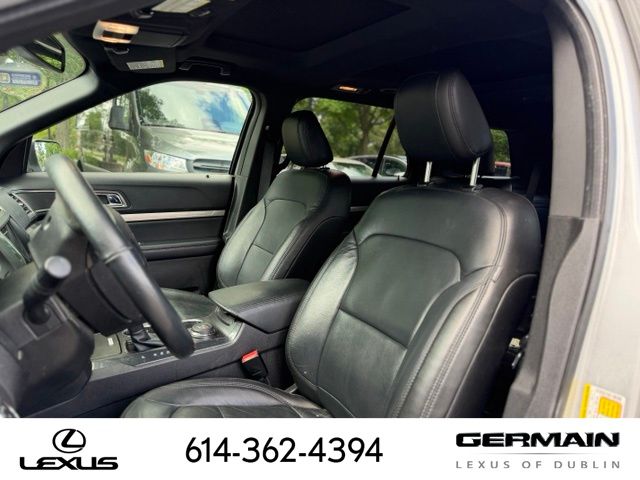 Used 2018 Silver Ford XLT image 11