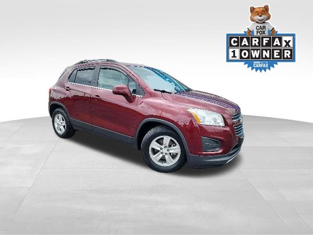Red (Crimson Metallic) 2016 Chevrolet Trax LT FWD SUV / Crossover Front-Wheel Drive 6-Speed Automatic