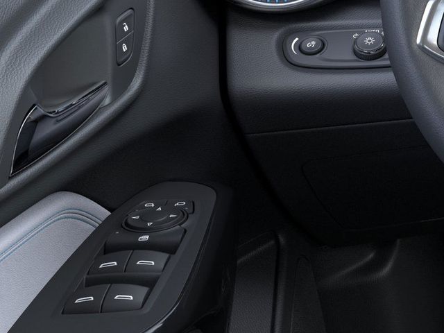 2025 Chevrolet Trax LT photo