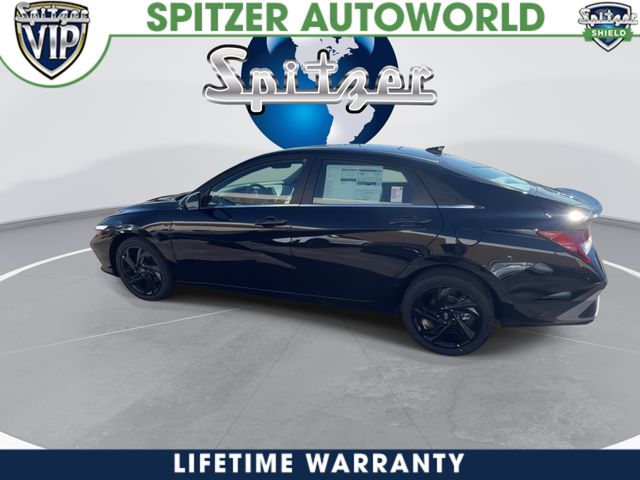 New 2026 Black Hyundai SEL Sport image 6