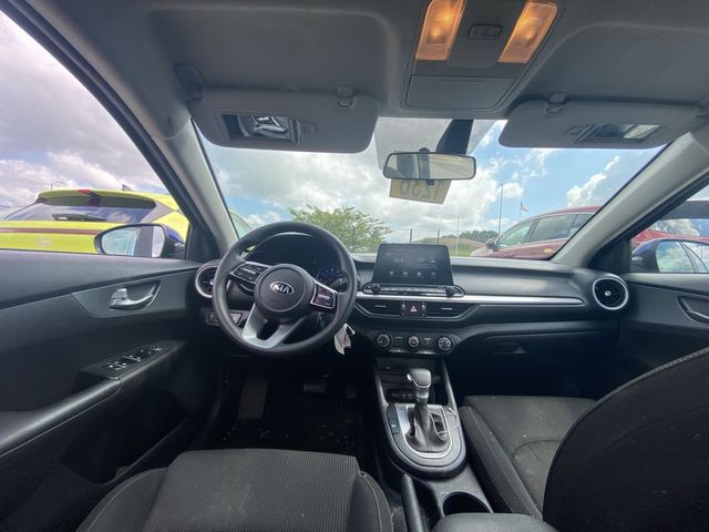 Used 2021 Blue Kia LXS image 5