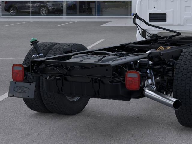 2025 Ford F-550 Super Duty 