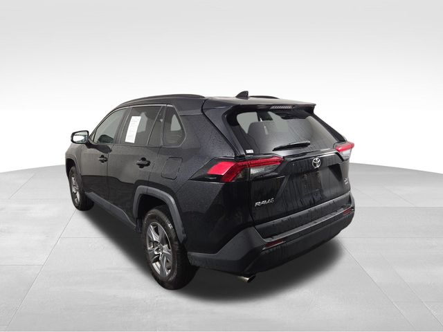 2022 Toyota RAV4 XLE photo
