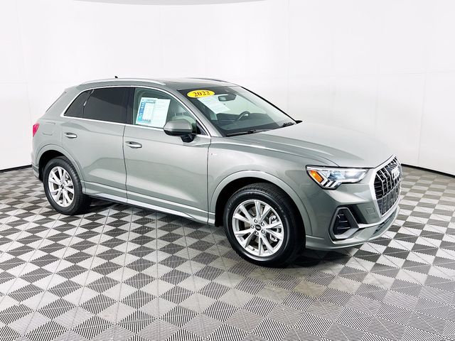 Chronos Gray Metallic 2022 Audi Q3 quattro Premium Plus S Line 45 TFSI SUV / Crossover All-Wheel Drive 8-Speed Automatic