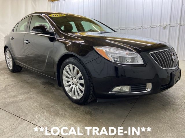Black Diamond Tricoat 2013 Buick Regal Sedan 6-Speed Automatic Overdrive