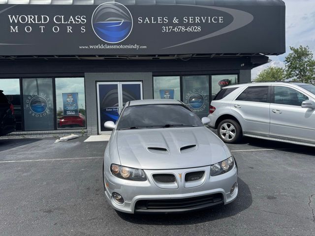 Quicksilver Metallic 2005 Pontiac GTO Coupe Coupe Rear-Wheel Drive 6-Speed Manual