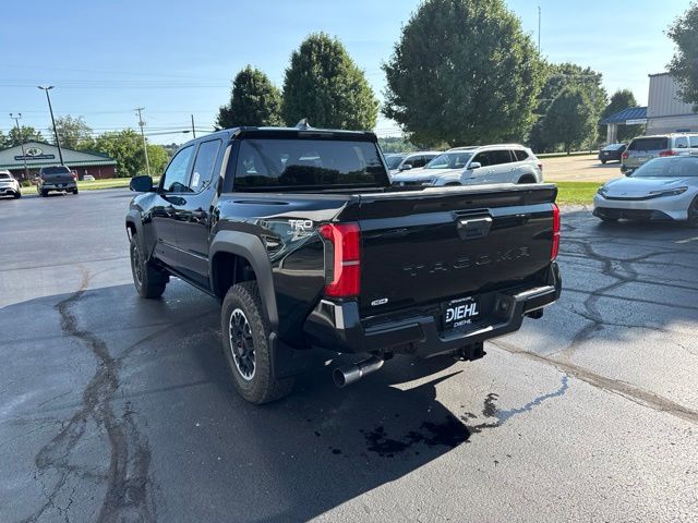 2026 Toyota Tacoma TRD Off Road - Photo 5