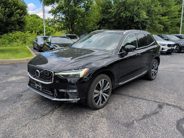 2023 Volvo XC60 B5 Plus Bright Theme