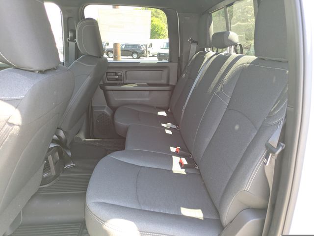 2026 Ram 2500 Black Express Crew Cab 4x4 6'4" Box