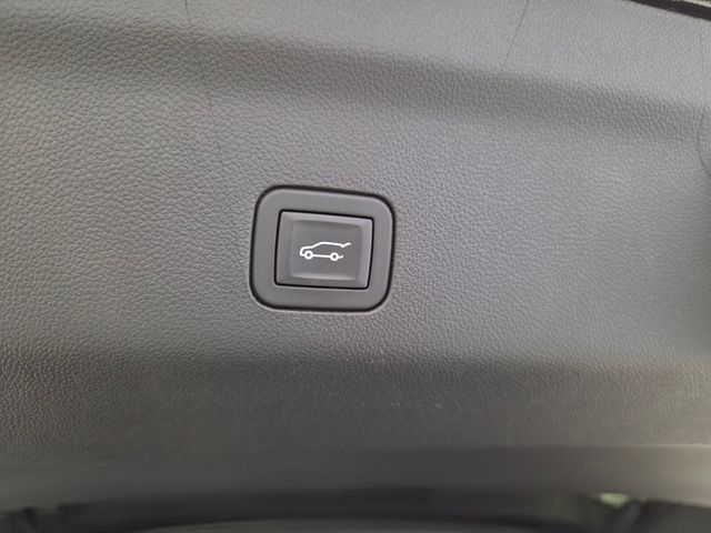 Used 2025 Black Chevrolet RST image 17