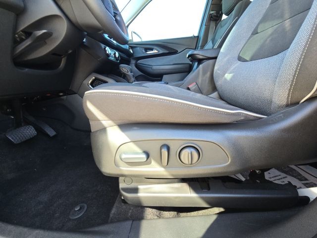 2023 Chevrolet TrailBlazer LT:C02508