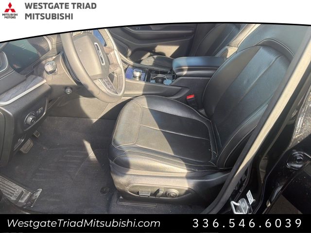 JeepGrand Cherokee L15