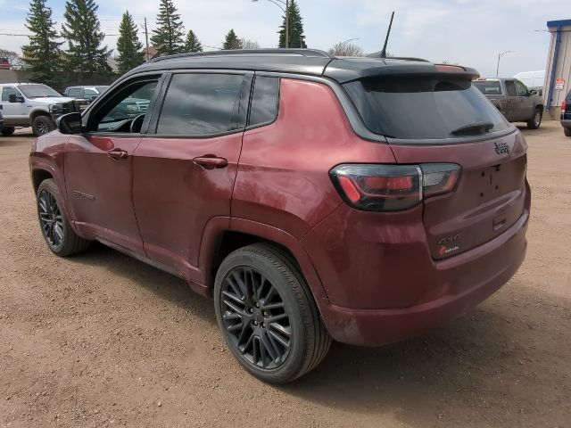 2022 Velvet Red Pearlcoat Jeep Compass High Altitude 4X4 SUV