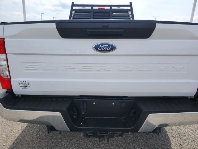 Used 2020 White Ford XL image 15