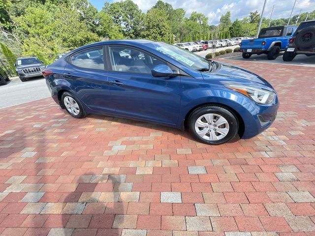 Used 2016 Hyundai Elantra Sedan