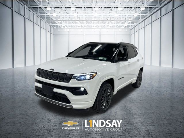 2022 Jeep Compass High Altitude 4WD