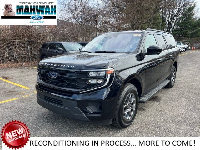 Black Metallic 2025 Ford Expedition MAX Active RWD SUV / Crossover 4X2 Automatic