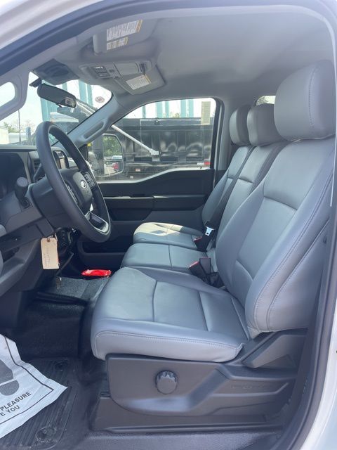 2025 Ford F-550 Super Duty 