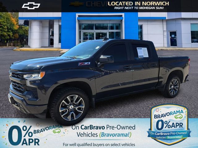 Dark Ash Metallic 2022 Chevrolet Silverado 1500 RST Crew Cab 4WD Pickup Truck Four-Wheel Drive Automatic