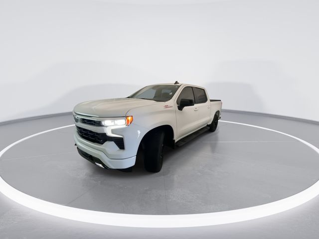 Used 2023 White Chevrolet RST image 4