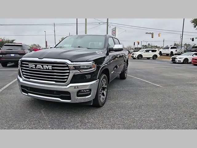 2025 Ram 1500 Laramie Crew Cab 4x4 5'7" Box