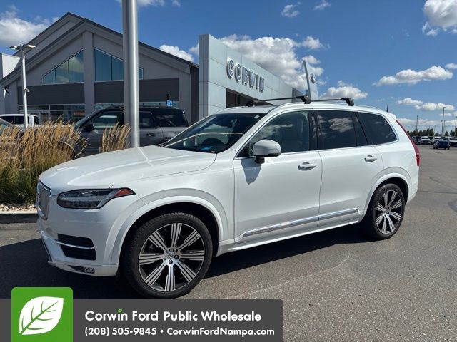 Crystal White Pearl Metallic 2019 Volvo XC90 SUV / Crossover All-Wheel Drive Automatic
