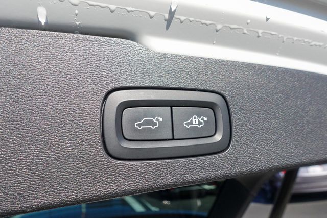 used 2020 Volvo V60 car, priced at $26,000