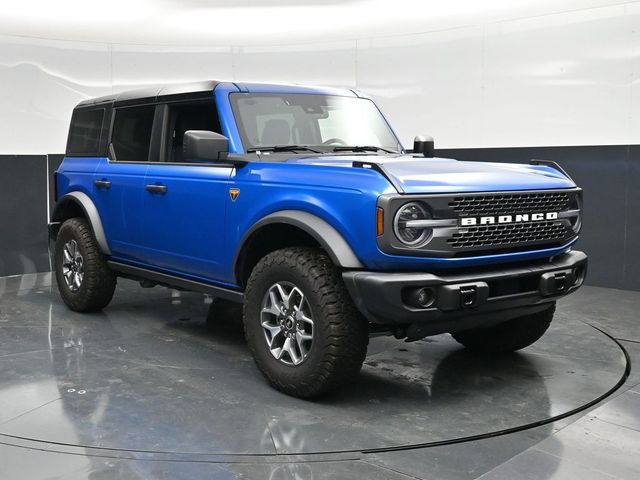 Blue Metallic 2025 Ford Bronco Badlands 4-Door 4WD SUV / Crossover Four-Wheel Drive Automatic