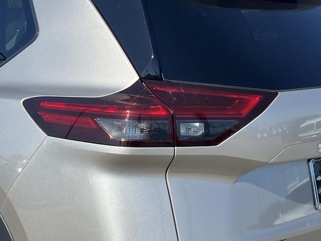 used 2022 Nissan Rogue car, priced at $24,991